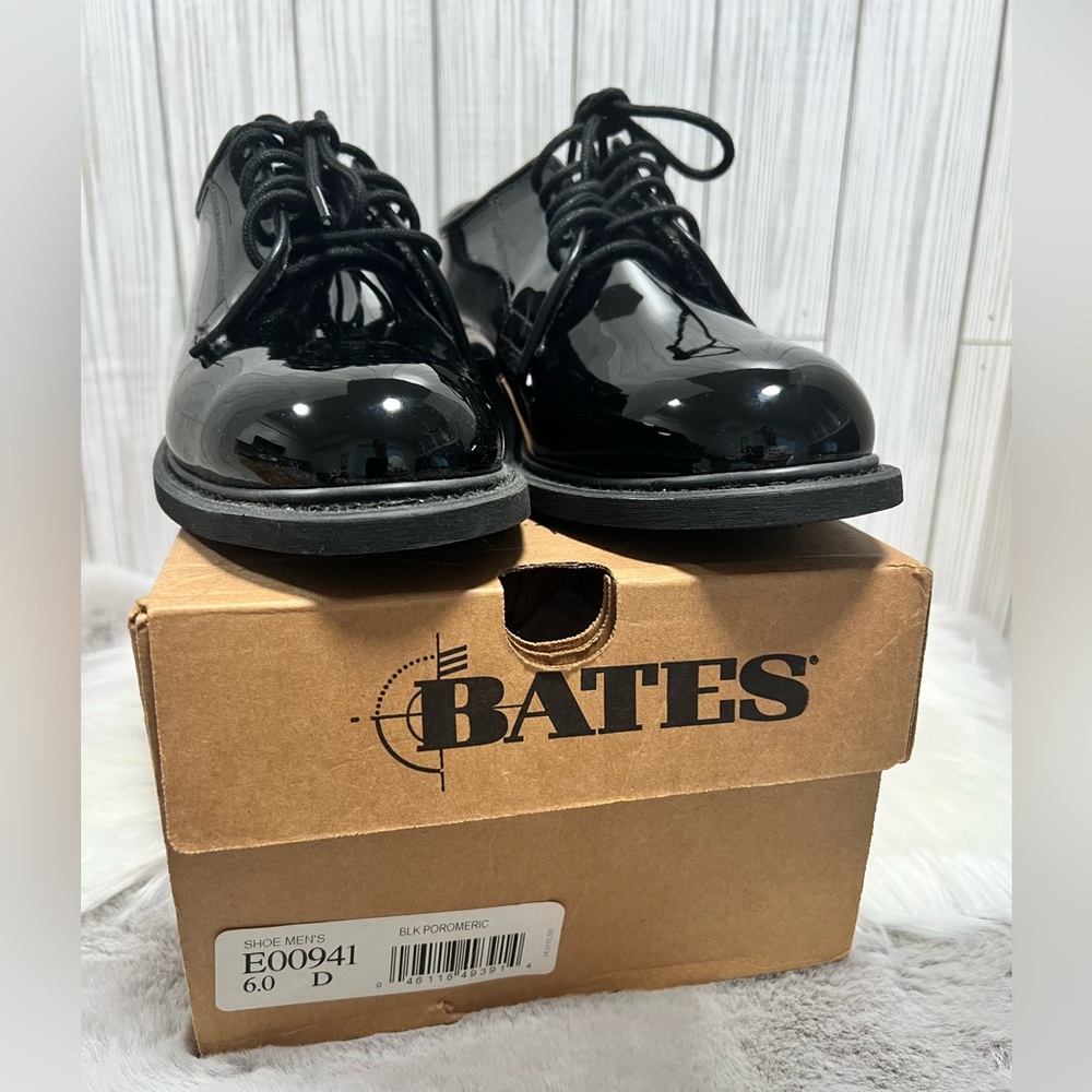 Bates Corfam Oxford Shoes. Size: 6D. Black. NIB.